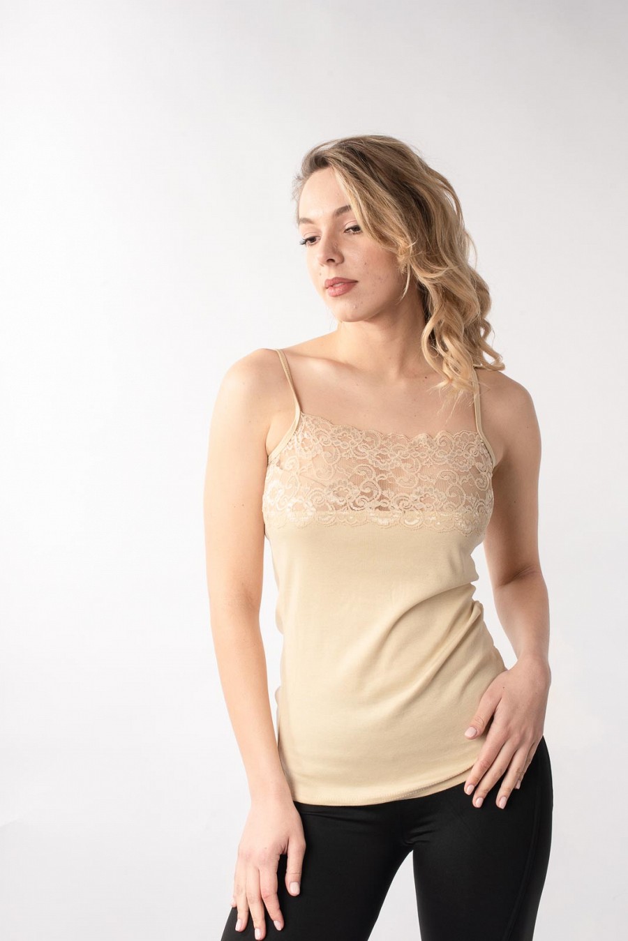 Γυναικεία Φανέλα ραντάκι με φάσα δαντέλα