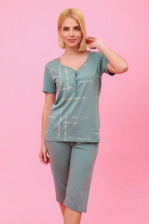 Γυναικεία πυτζάμα κοντό μανίκι με κάπρι